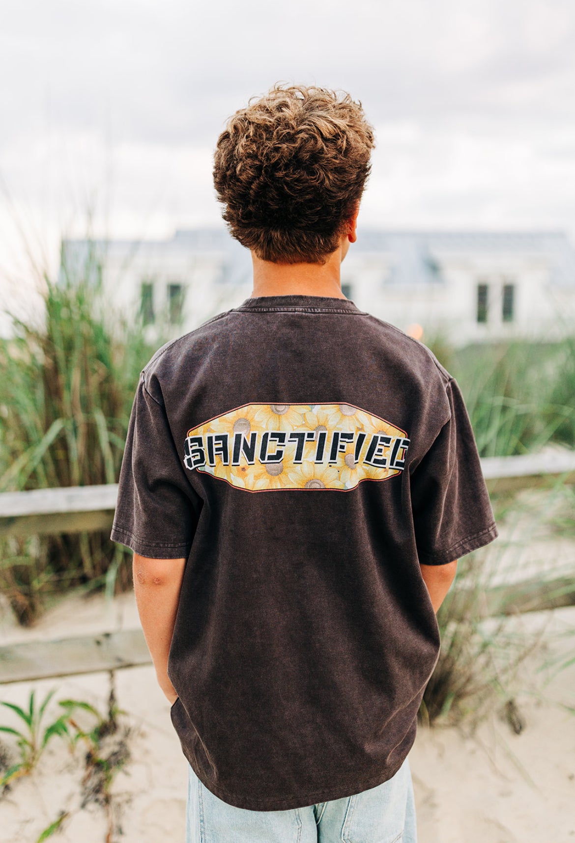 SUNFLOWER VINTAGE TEE (BROWN)