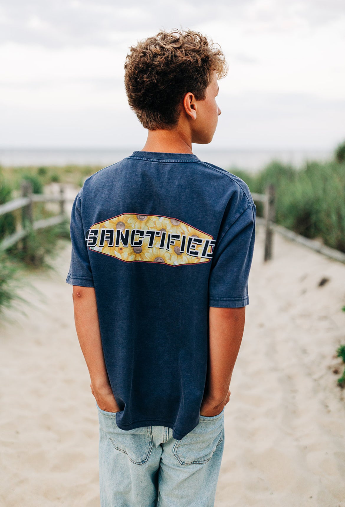 SUNFLOWER VINTAGE TEE (BLUE)
